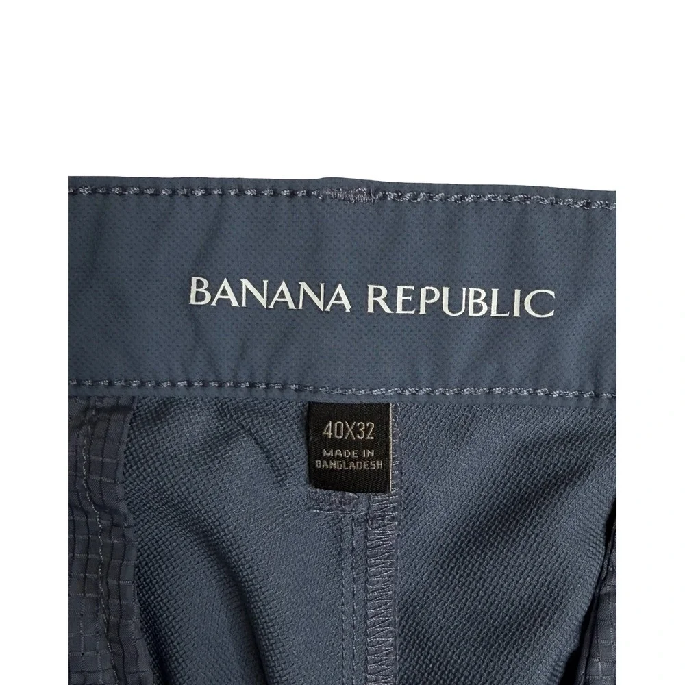 Banana Republic these banana